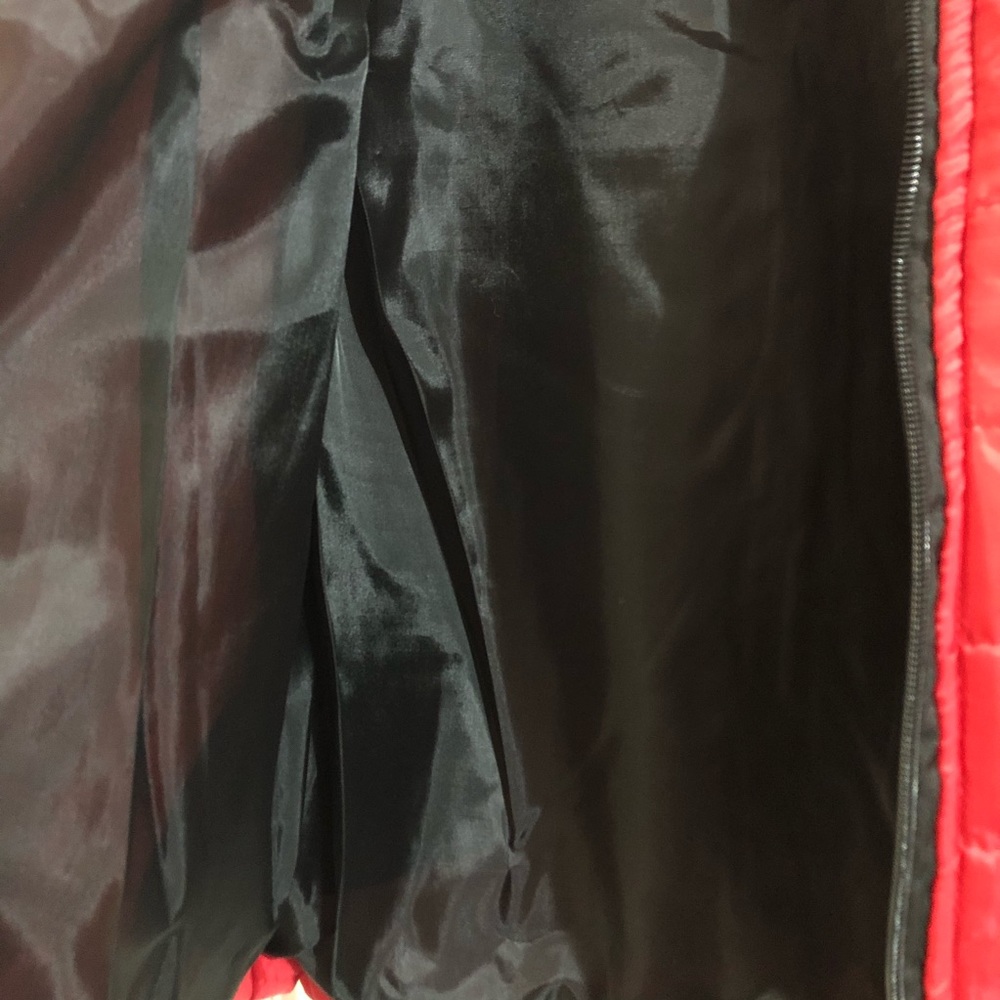 Red Jacket - Picture 4 of 4